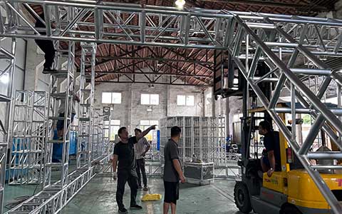 Curved lighting truss roof sale to USA